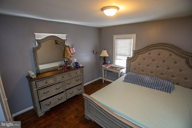 65 W OAK RD, Vineland, NJ 08360