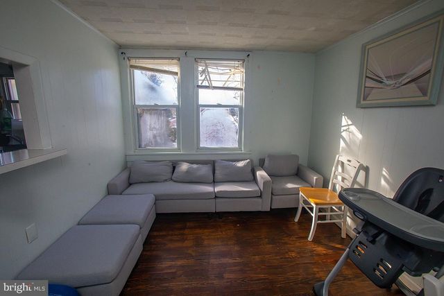 65 W OAK RD, Vineland, NJ 08360