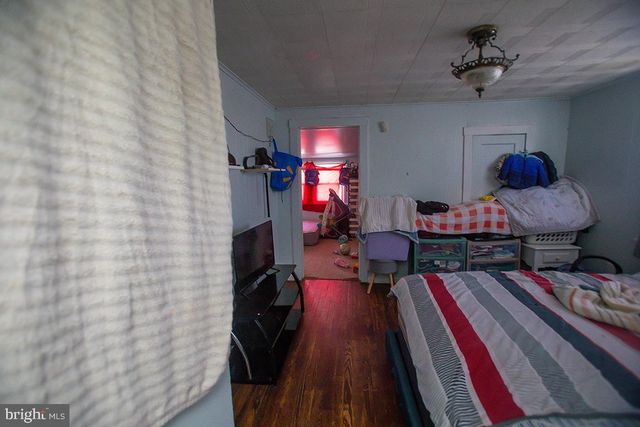 65 W OAK RD, Vineland, NJ 08360