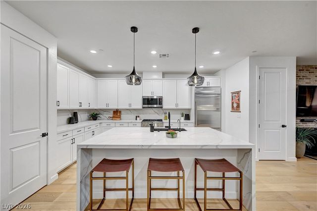 11553 Cedar Shore Avenue, Las Vegas, NV 89138