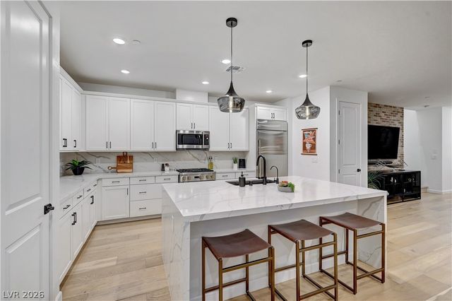 11553 Cedar Shore Avenue, Las Vegas, NV 89138