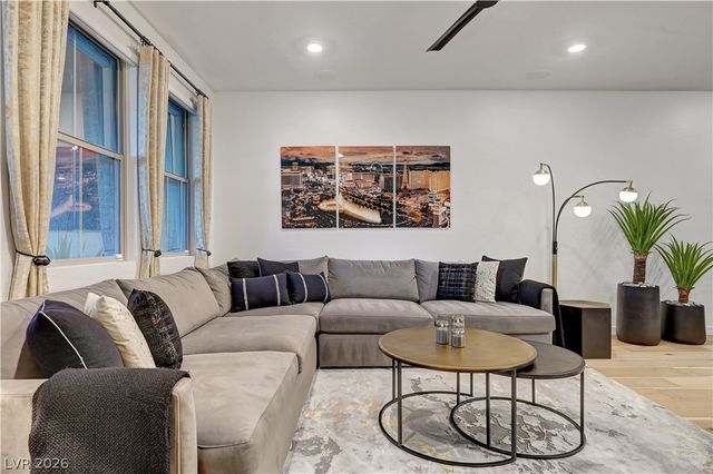 11553 Cedar Shore Avenue, Las Vegas, NV 89138