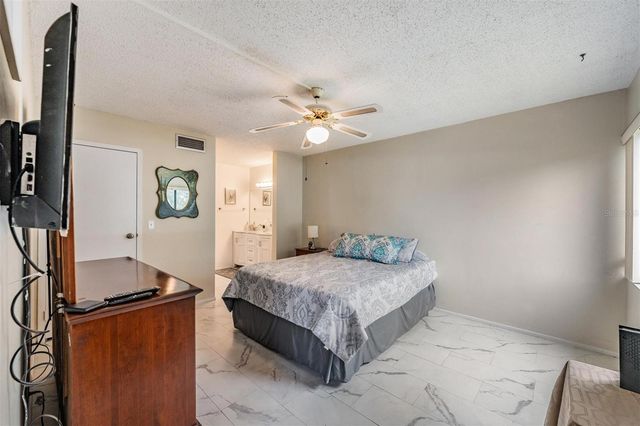 12300 VONN ROAD 7205, Largo, FL 33774