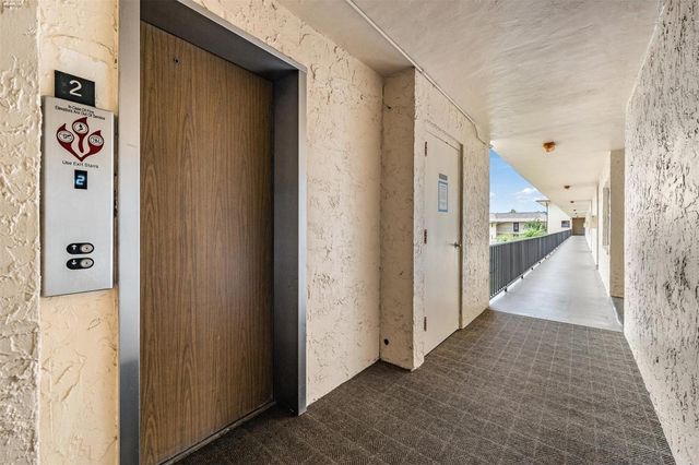 12300 VONN ROAD 7205, Largo, FL 33774