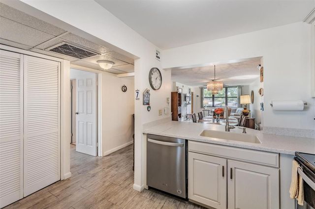 12300 VONN ROAD 7205, Largo, FL 33774