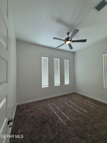 13389 CARTERTON Avenue, Horizon City, TX 79928