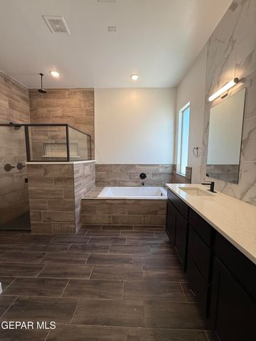 13389 CARTERTON Avenue, Horizon City, TX 79928