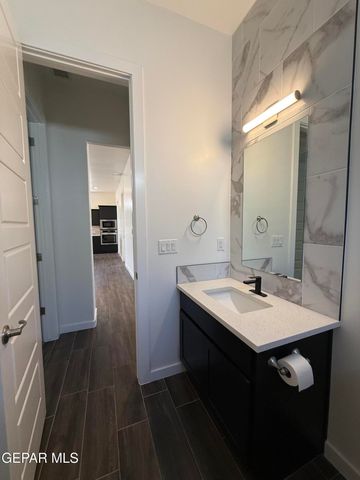 13389 CARTERTON Avenue, Horizon City, TX 79928