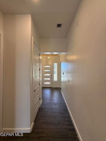 13389 CARTERTON Avenue, Horizon City, TX 79928