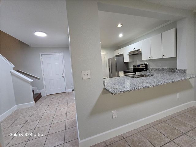 1611 SHADY RIDGE COURT 260, Orlando, FL 32807