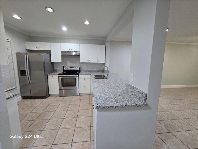 1611 SHADY RIDGE COURT 260, Orlando, FL 32807