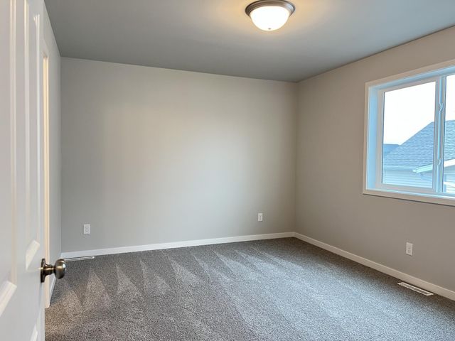 3643 19th Street S, Moorhead, MN 56560