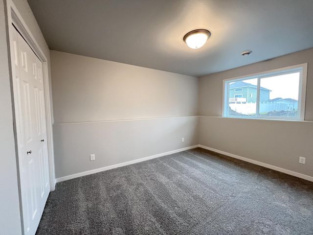 3643 19th Street S, Moorhead, MN 56560