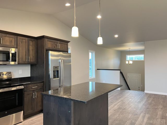 3643 19th Street S, Moorhead, MN 56560