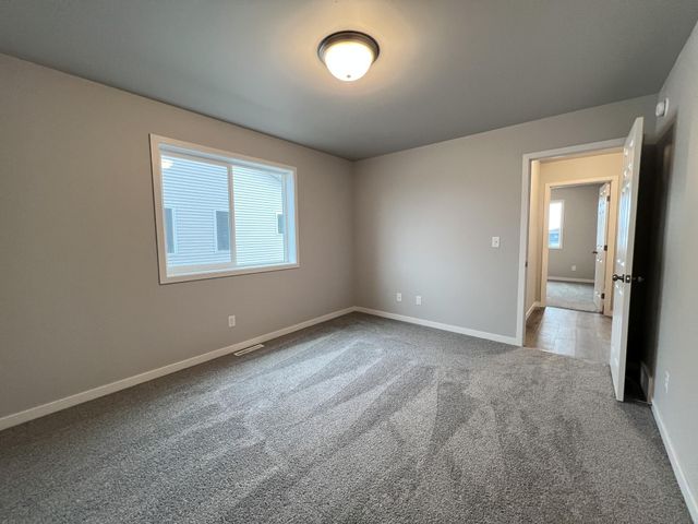 3643 19th Street S, Moorhead, MN 56560