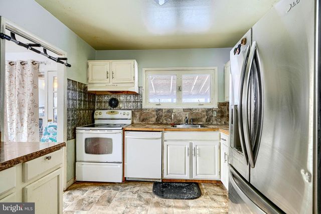 1008 COLLWOOD RD, Catonsville, MD 21228