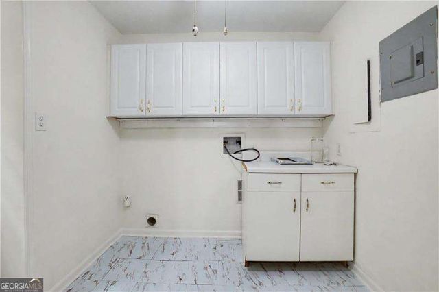 391 Beaumont Drive, Stone Mountain, GA 30087