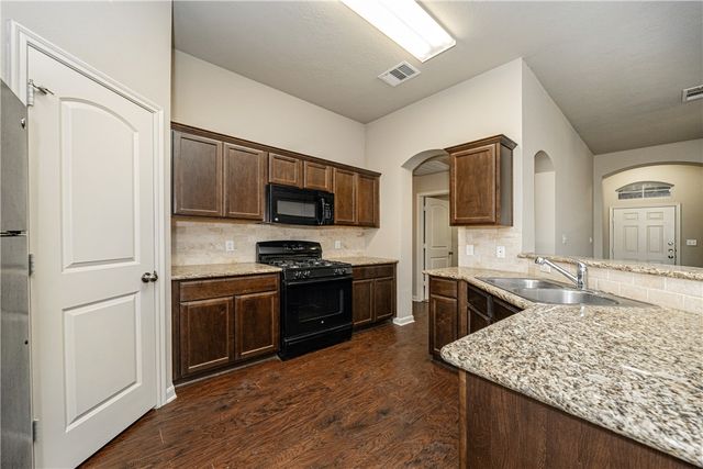15464 Baker Meadow Loop, College Station, TX 77845