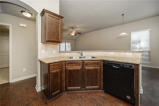 15464 Baker Meadow Loop, College Station, TX 77845