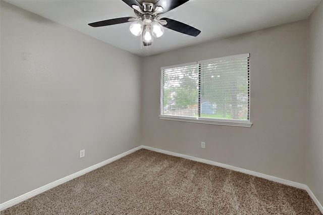 8718 Pines Place Drive, Humble, TX 77346