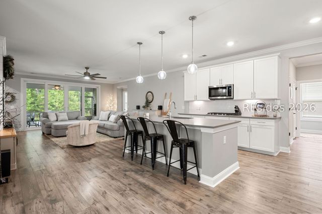 17 Hammermill Ln, Bluffton, SC 29909