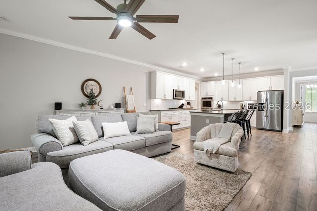 17 Hammermill Ln, Bluffton, SC 29909