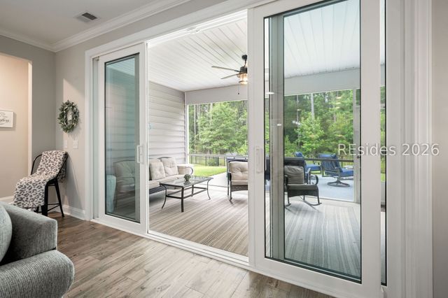 17 Hammermill Ln, Bluffton, SC 29909