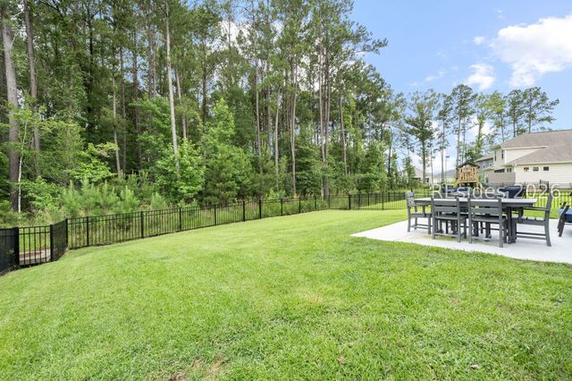 17 Hammermill Ln, Bluffton, SC 29909