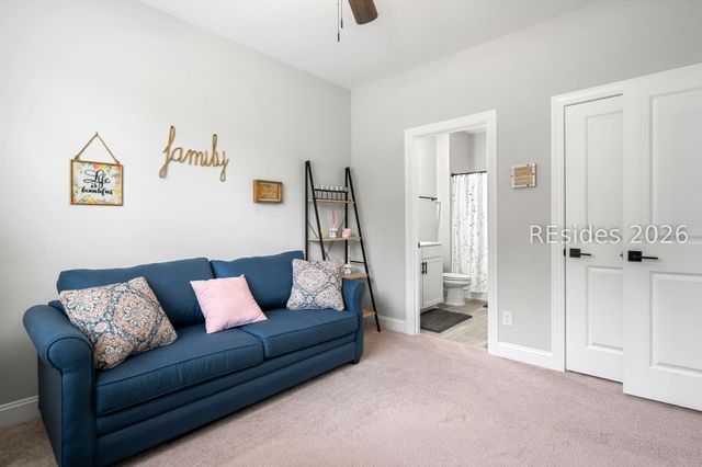 17 Hammermill Ln, Bluffton, SC 29909