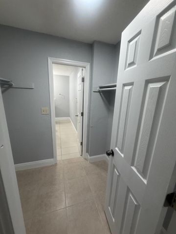 3884 NW 207th Street Road, Miami Gardens, FL 33055