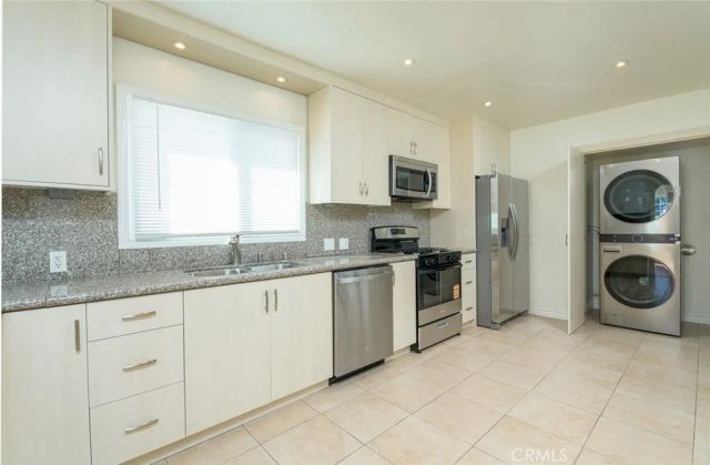 2111 N Verdugo, Glendale, CA 91208