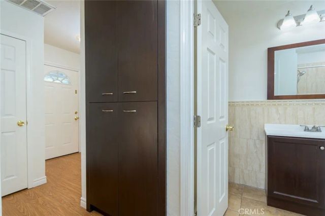 2111 N Verdugo, Glendale, CA 91208