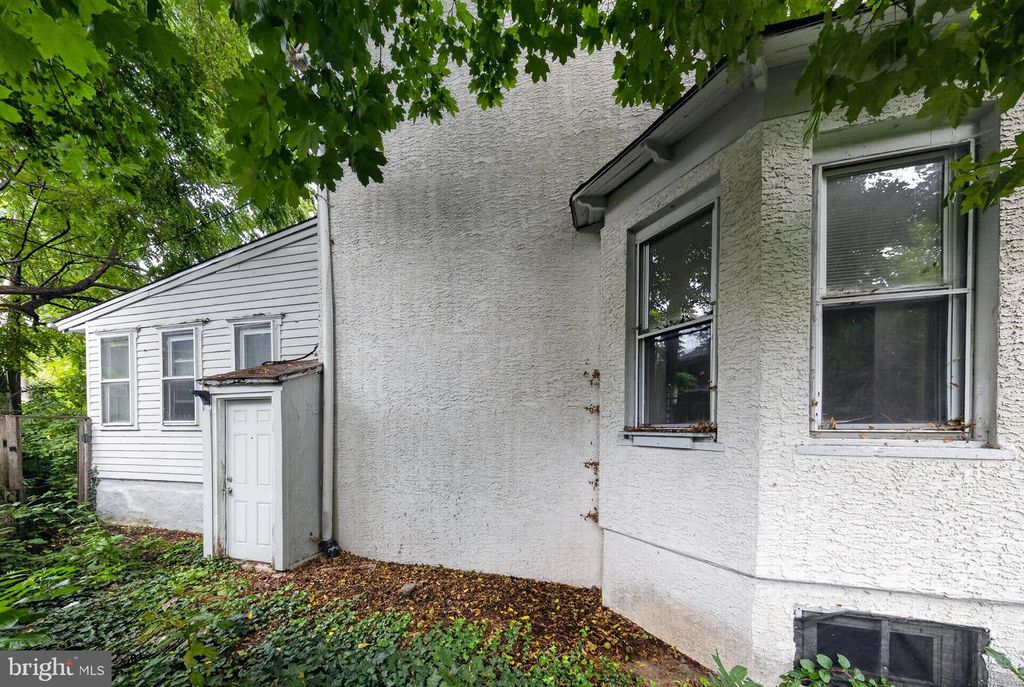 316 E 24TH ST, CHESTER, PA 19013 — photo 5