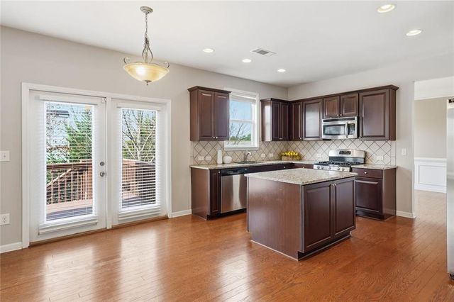 120 Bevington Lane, Woodstock, GA 30188