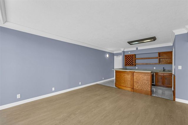 5220 Seawall Boulevard 331, Galveston, TX 77551