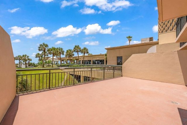 5220 Seawall Boulevard 331, Galveston, TX 77551