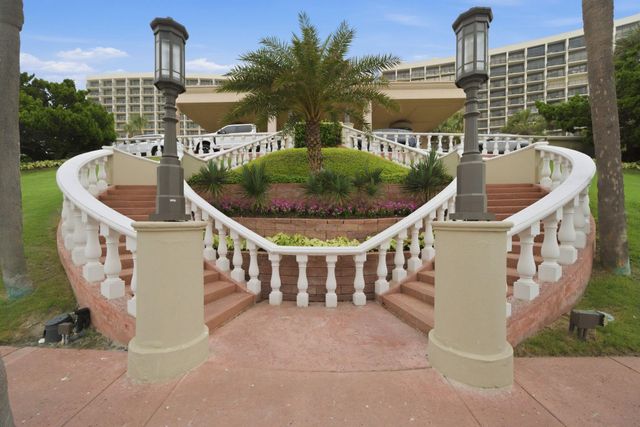 5220 Seawall Boulevard 331, Galveston, TX 77551