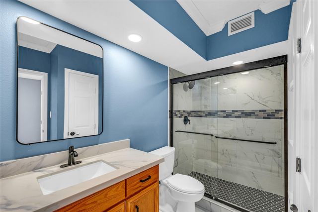 5220 Seawall Boulevard 331, Galveston, TX 77551