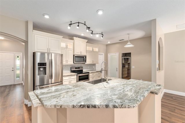 10877 SW 45TH COURT, Ocala, FL 34476