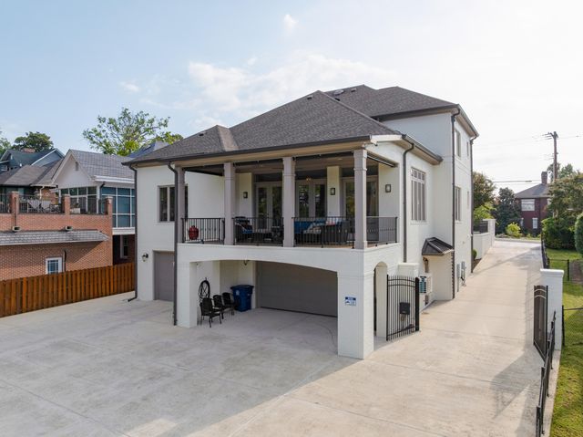 405 Forest Avenue, Chattanooga, TN 37405