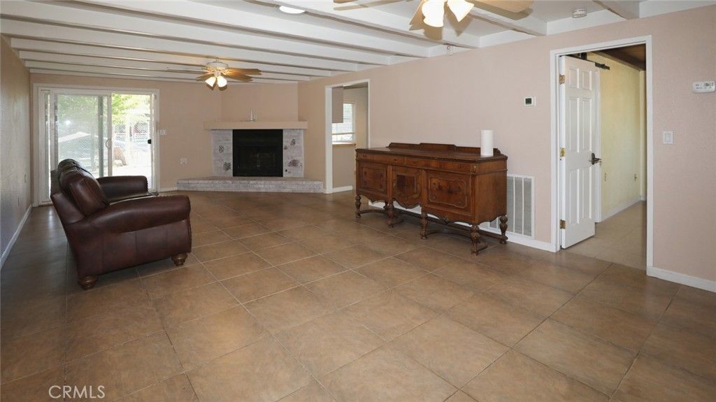 Image 5 of property listing at 12623 Shoreview, Clearlake Oaks, CA 95423