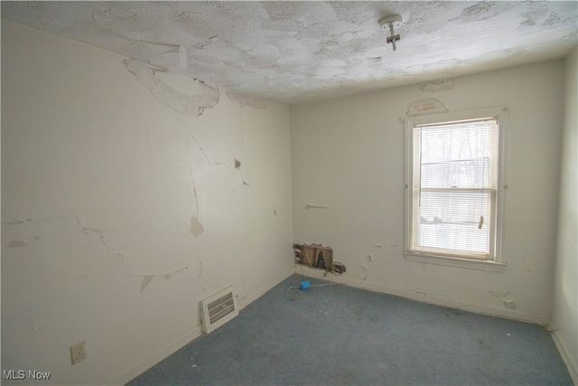 9521 Union Avenue, Cleveland, OH 44105