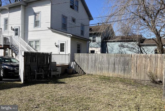 132 HADDON AVE, West Berlin, NJ 08091