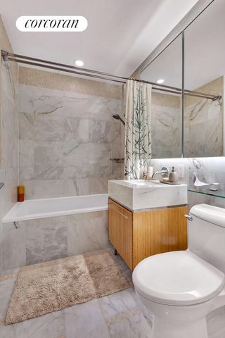 200 Chambers St Apt 3T, New York City, NY 10007