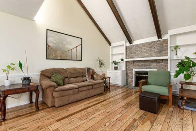 1003 Cross Country Drive, Columbus, OH 43235