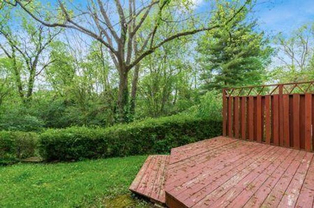 1003 Cross Country Drive, Columbus, OH 43235