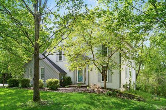 1003 Cross Country Drive, Columbus, OH 43235