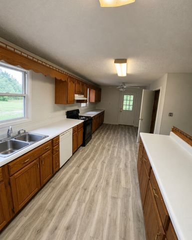 1317 Highway 259, Portland, TN 37148