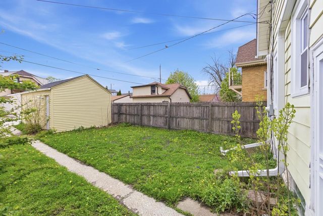 2051 57th STREET, West Allis, WI 53219
