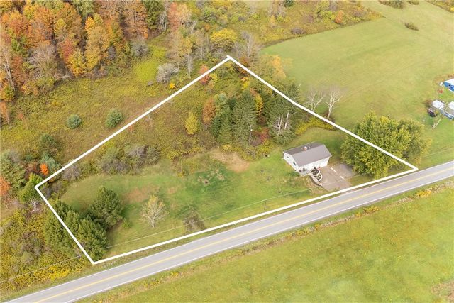 705 County Highway 11, Laurens, NY 13820